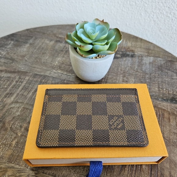 Louis Vuitton Card holder - Picture 11 of 11